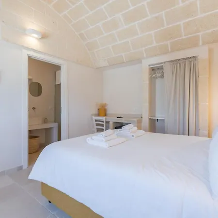 Country house Casolare Treggi',ggg Ostuni